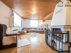 Prodej bytu 4+1, Vlkanov, 250 m2