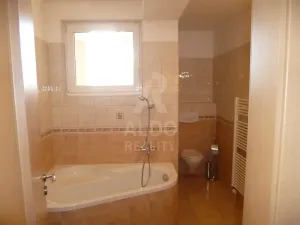 Prodej bytu 1+kk, České Budějovice, Lipová, 39 m2