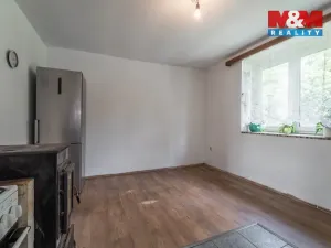 Prodej rodinného domu, Kostelec nad Černými lesy - Svatbín, 140 m2
