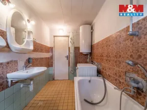 Prodej rodinného domu, Kostelec nad Černými lesy - Svatbín, 140 m2