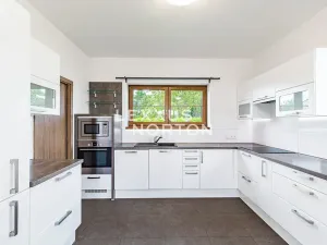 Pronájem rodinného domu, Horoměřice, Rabochova, 255 m2