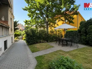 Prodej bytu 3+kk, Praha - Libeň, V Holešovičkách, 70 m2