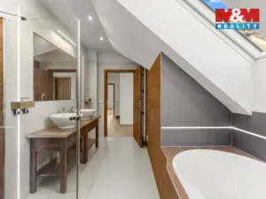 Prodej rodinného domu, Kladno - Švermov, Nad Oleškou, 152 m2