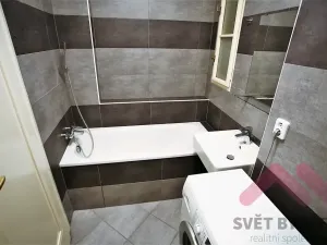 Pronájem bytu 2+kk, Praha - Vinohrady, Radhošťská, 45 m2