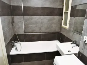 Pronájem bytu 2+kk, Praha - Vinohrady, Radhošťská, 45 m2