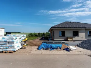Prodej rodinného domu, Zlonice, Pejšova, 95 m2