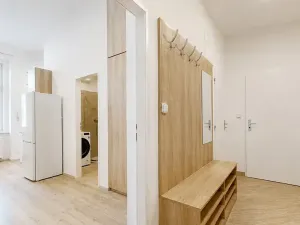 Pronájem bytu 2+kk, Praha - Nusle, Boleslavova, 37 m2