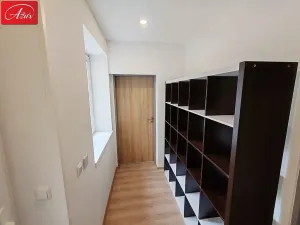 Prodej bytu 3+kk, Teplice, U Hadích lázní, 57 m2