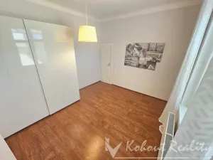 Pronájem bytu 2+kk, Praha - Strašnice, Nedvězská, 53 m2