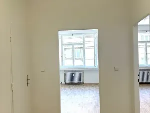 Pronájem bytu 1+1, Praha - Libeň, Pivovarnická, 55 m2