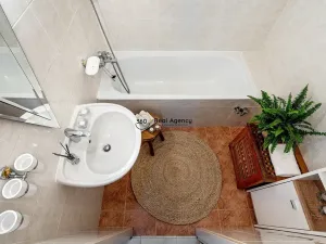 Prodej bytu 3+1, Praha - Hlubočepy, Lamačova, 72 m2