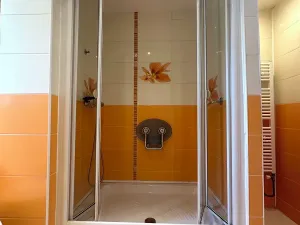 Prodej bytu 2+1, Odolena Voda, Seifertova, 58 m2