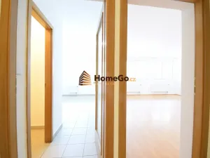 Pronájem bytu 2+kk, Praha - Troja, K Haltýři, 60 m2