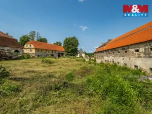 Prodej komerčního pozemku, Zvoleněves, 18500 m2