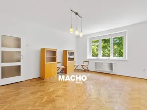 Pronájem bytu 3+1, Plzeň, Politických vězňů, 79 m2