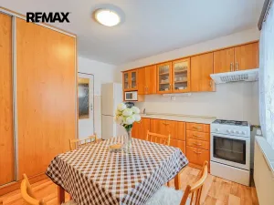 Prodej rodinného domu, Sedlčany, 93 m2
