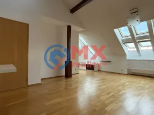 Pronájem bytu 2+kk, Praha - Holešovice, Ortenovo náměstí, 85 m2
