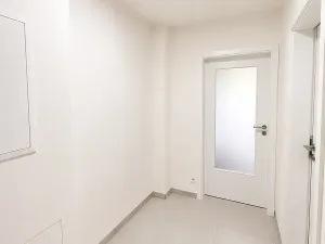 Pronájem bytu 1+kk, Kladno, Pavlisova, 30 m2