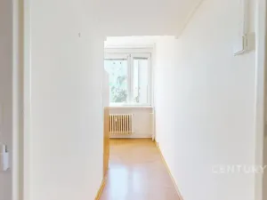 Pronájem bytu 1+1, Ostrava, Výškovická, 38 m2