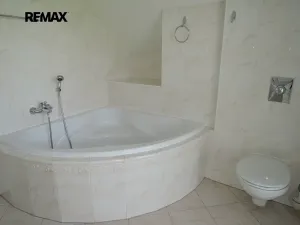 Pronájem rodinného domu, Hostivice, Řehníkova, 150 m2