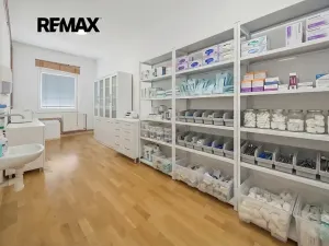 Prodej ordinace, Česká Lípa, Pod Holým vrchem, 196 m2