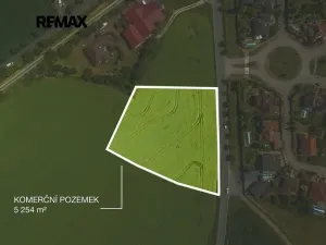 Prodej komerčního pozemku, Hovorčovice, 5254 m2