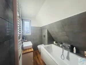 Prodej rodinného domu, Bruntál, V Táboře, 234 m2