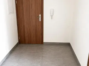 Pronájem bytu 1+kk, Chrudim, Pobřežní, 30 m2
