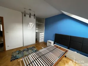 Pronájem bytu 3+1, Praha - Vršovice, Charkovská, 102 m2