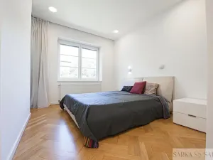 Pronájem bytu 2+kk, Praha - Smíchov, Pod hájem, 65 m2