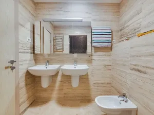 Prodej bytu 4+kk, Kostanjica, Černá Hora, 107 m2