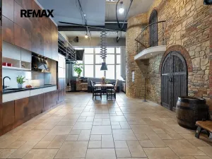 Prodej obchodního prostoru, Praha - Troja, Vřesová, 240 m2