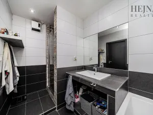 Prodej bytu 4+1, Orlová, Karla Dvořáčka, 82 m2