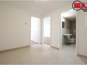 Pronájem bytu 2+kk, Praha - Vysočany, Smržových, 56 m2