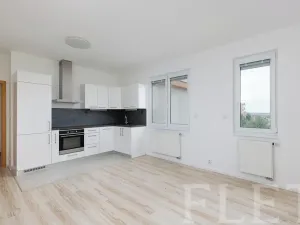 Pronájem bytu 2+kk, Praha - Stodůlky, Na Výrovně, 49 m2