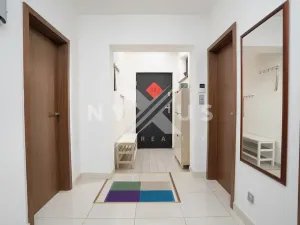 Pronájem rodinného domu, Praha - Dolní Měcholupy, Nad sadem, 204 m2
