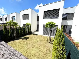 Prodej rodinného domu, Pardubice, 176 m2