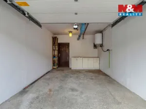 Prodej bytu 2+1, Kolinec, 63 m2