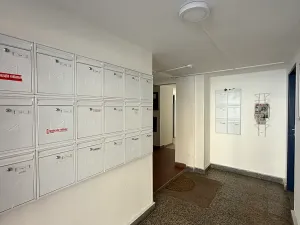 Prodej bytu 3+1, Praha, Hartigova, 64 m2