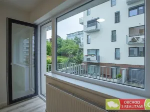 Pronájem bytu 1+kk, Praha, Štěchovická, 45 m2