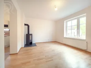 Pronájem rodinného domu, Praha - Radotín, Jaspisová, 100 m2