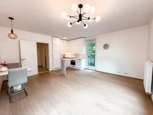 Pronájem bytu 2+kk, Praha - Žižkov, Dagmar Burešové, 65 m2