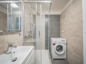 Prodej bytu 3+1, Plzeň, Kralovická, 68 m2