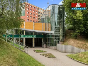 Prodej bytu 2+1, Praha - Vokovice, Kamerunská, 52 m2