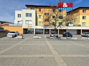 Pronájem obchodního prostoru, Oslavany, náměstí 13. prosince, 25 m2
