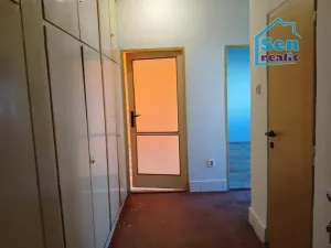 Prodej bytu 2+1, Karviná, Školská, 54 m2