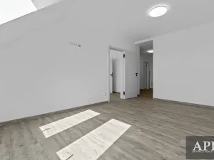 Pronájem bytu 2+kk, Uherský Brod, Naardenská, 66 m2