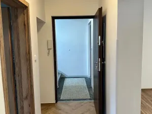 Pronájem bytu 2+1, Děčín, Škroupova, 64 m2