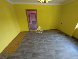 Prodej bytu 3+1, Meziboří, Okružní, 78 m2
