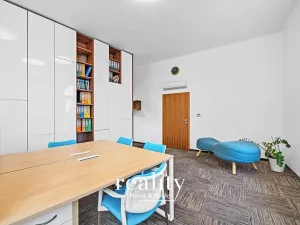 Prodej kanceláře, Znojmo, Jarošova, 80 m2